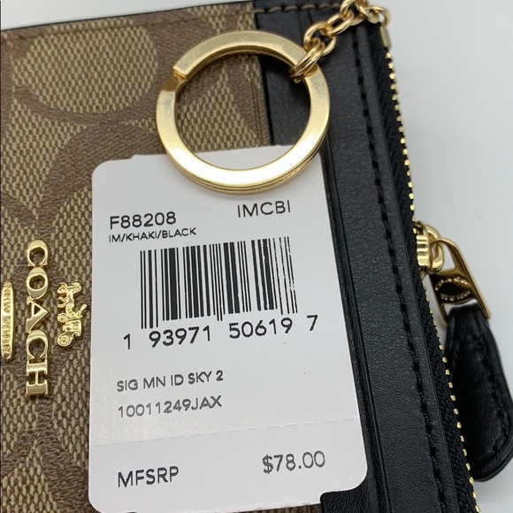 Mini Skinny Id Case In Signature Canvas - Picture 15 of 16